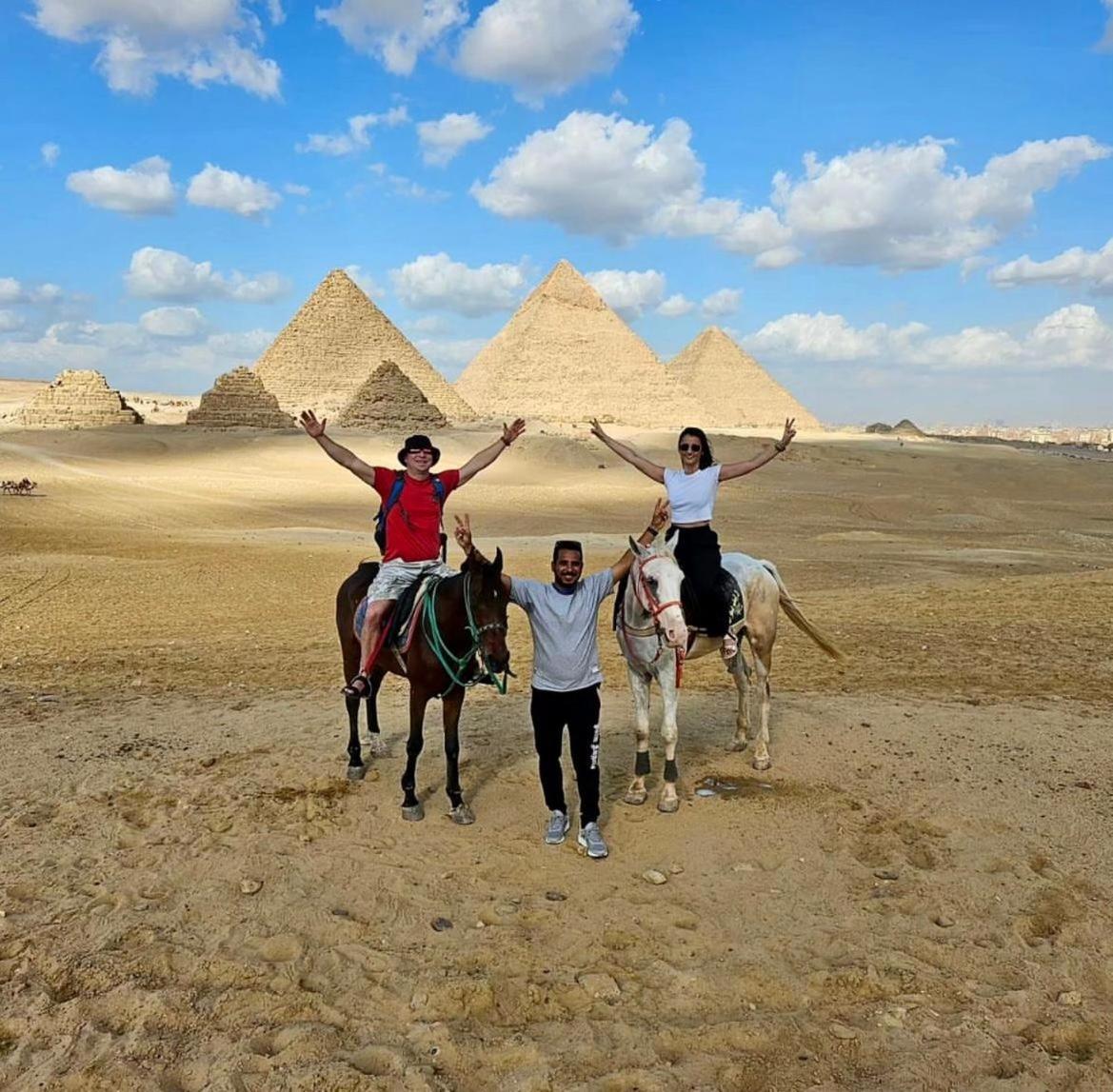 Alaskapyramidsview Kafrat al Jabal Luaran gambar