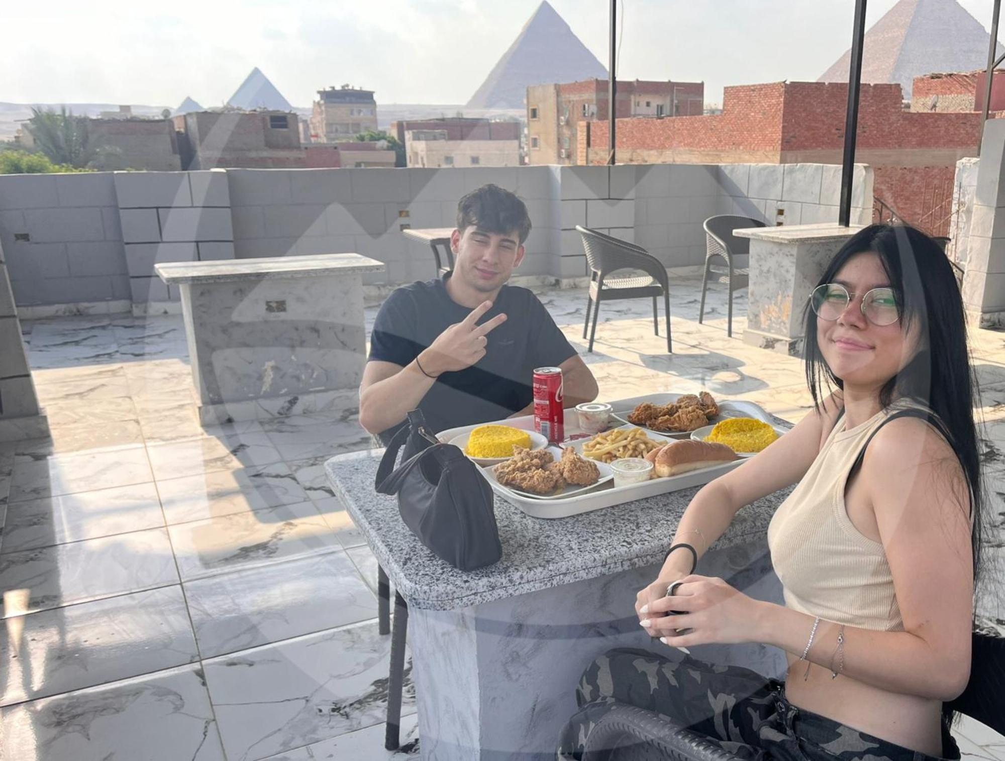 Alaskapyramidsview Kafrat al Jabal Luaran gambar